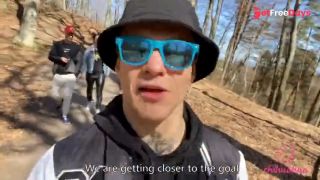 Vlog Chihuahua. Dzie Z Kleomodel Zakoczony Ruchaniem W Lesie-2