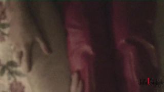 amateur-blowjob-in-dimarni-red-overknee-MPEG4-6