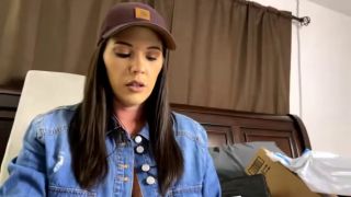 hotwife brookeblaze 5-11-21 LIVE FEED Q&A AND GIFT OPENING-2
