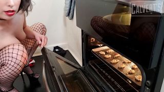 Casey Calvert - Casey Makes Xmas Cookies w Her Asshole Qu...-8