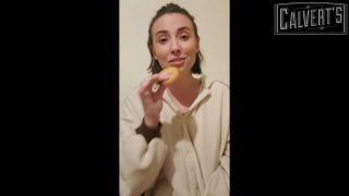 Casey Calvert - Casey Makes Xmas Cookies w Her Asshole Qu...-9