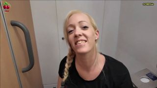 Lea Kirsch - DER SCHNELLSTE BLOWJOB DEUSCHTLANDS - Mit 270km h Kommt er schneller... 1080P - Amateur-1