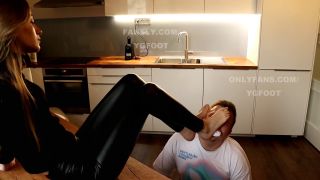  Femdom  YGoddess – I Want To Stomp Your Face  Femdom -5