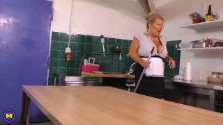 Video Big Breasted Cleaning Lady Gets Dirty In The Kitchen From Her...-0