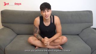 Theory and practice for good cunnilingus - TUTORIAL - Bastian Blanc-0