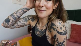 7134 Girlfriend's Tatted Sister Lets me Cum inside her while ...-2