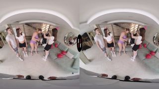 Jane White, Margo Von Teese, Oksana Katysheva - The Cumst...-1