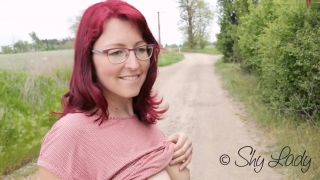 Bea - Buttercup - Outdoor Titten - Besamung mit SPERMAWALK 1080P - Sex-1