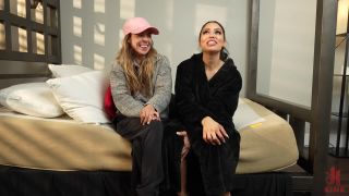 Anally Yours Summer Vixen And Vanessa Sky (Amateur porn) Summer Vixen, Vanessa Sky-9