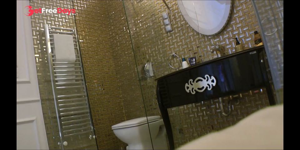 Hot super sexy Belgian girl in my bathroom prepares for sexy shooting