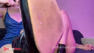 Ты съел свою сперму после секса с нами . Игра со спермой в презервативе  Госпожи , футфетиш, cei -0