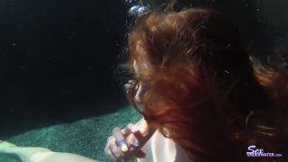 SexUnderwater e1030 Arietta Adams UW Model Training 2 (mp4)-8