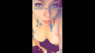 Slutty Thick and Curvy BBW Tatted Stepmom Creams all over her Magic Wand Shaking Orgasm-1