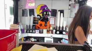 Huge Ass Bikini Barista Makes Her Ass Clap And Serves Customers-6