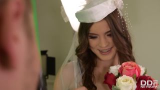DDFNetwork – HandsOnHardcore presents Evelina Darling – Bride Rides Photographer’S Big Dick bigdick -1
