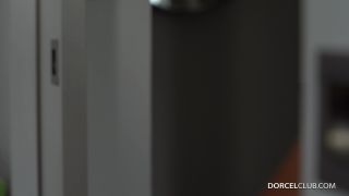 video 31 DOC – 0228 - 4k - femdom porn crush fetish fish-2