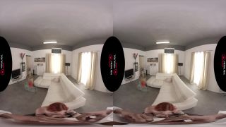 video 41  – Silk fetish – Zara DuRose, 4k on virtual reality-2