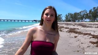 Devon Green Fuck For Cashs - Public-2