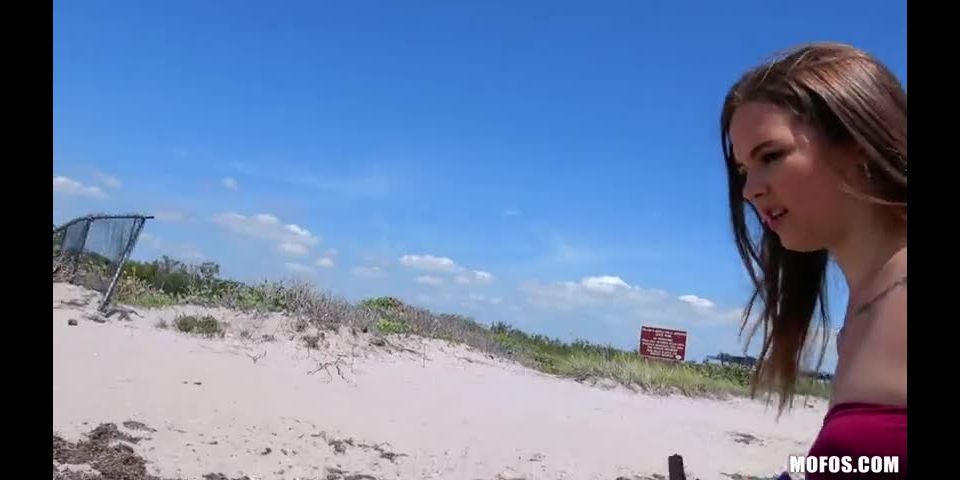 Devon Green Fuck For Cashs - Public