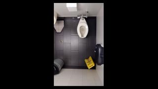 Toilet_Indoor_0347 - [Webcam]-8