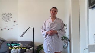 Sonya_Sunshine - OMG - Zeige ich jetzt wirklich meine Brueste - *-2