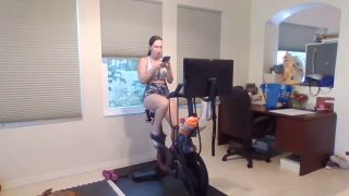 brittibratti 2023-08-09 Stream started at 08092023 1258 pm  Just working out for a bit-6