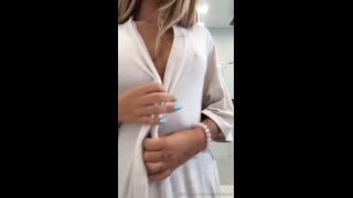 POV Noelle Leyva (noelleleyva) - POV Pre Shower-2