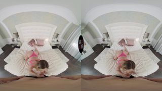 Lily Blossom, Karina King - We Keep It In The Family - VirtualTaboo (UltraHD 2K 2024) New Porn-3