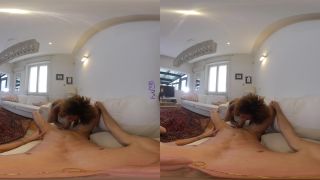  virtual reality |  Luna & Flavio & Arteya & Luca POV One, Part I – Luna Corazon, Arteya 5K (MP4, UltraHD/4K, 5760×2880) | virtual reality-3