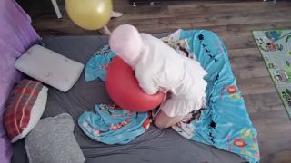 Muceas - Amateur couple having crazy sex in the bedroom.-6