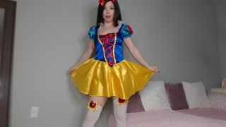 online video 24 Lilcanadiangirl - Snow White Horse Riding - socks - brunette girls porn busty teen blonde fuck-1