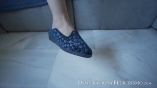 DOMINACIONYFETICHISMO - Damsel Knows How To Punish You With The Slipper (Itali.-1