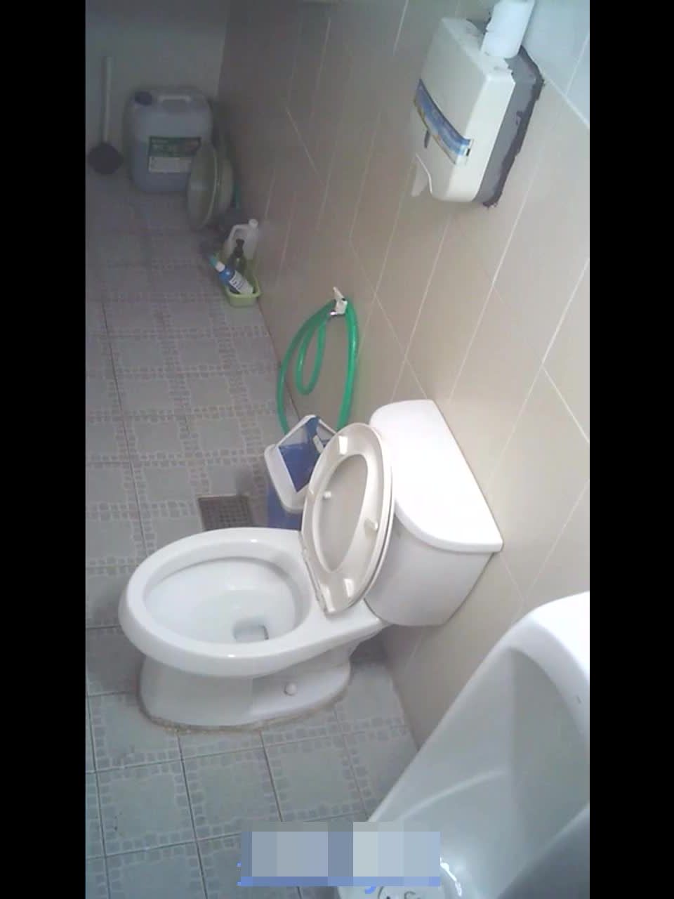 Voyeur Korean toilet - 15249529 on voyeur 