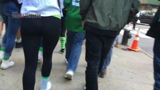 CandidCreeps 516 Ny St Pat Ass Crack Vtl Leggings Beg Day-1