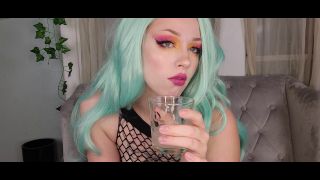 Pt 1 Anya Ivanovna - Spit Cocktail-3