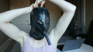 mdollbot 2020-07-30 I was really itching to try on this new hood from Cocoon --    777913-2