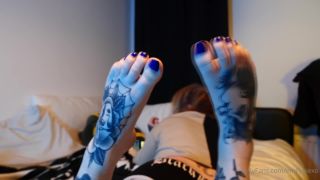 Emilypiexo - its feet friday filmed by dpatrappa 19-11-2021.-3