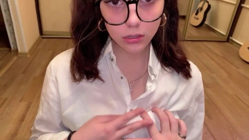 Little kimberley - teacher fucked a schoolgirl and cum on her glasses