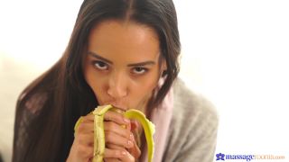 An Intimate Look Behind The Scenes - [Hardcore porn]-5