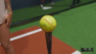 Alice Thunder, GI Joey Indoor Batting Cages (Amateur porn)-2