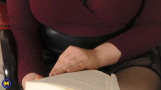 online adult clip 22 happy femdom Ivy - When thick MILF Ivy gets frisky she really needs her toys [1001.5 MB], milf on fetish porn-1