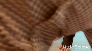 The Little Selena makes dumplings and eats them after Vid...-5