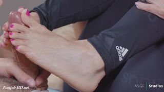 online porn clip 46 Zoom Shoot Of MILFs Cumshot!, feet crush fetish on amateur porn -4