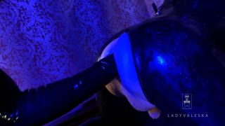 Lady Valeska Fisting HD FemDom Watch Online Free Adult Films-7