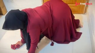 [GetFreeDays.com] Hot Aunty Stuck Under Bed and Undress Her Big Ass When She Try To Act of Maid in Arab Hotel By Clean Adult Clip May 2023-0