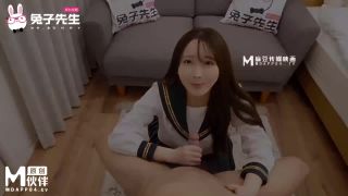 Ling Boli My ever changing girlfriend Madou Media (Handjob porn)-3