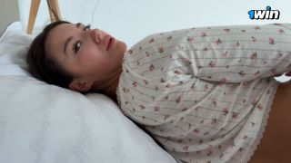 6281 Stepsister Sharing Bed And Give Me Pussy But I Didnt Get...-5