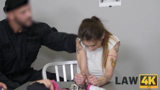 Video Teenage Damsel Adelle Unicorn Steals A Shampoo In The Market ...-0