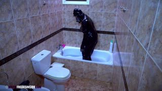 7522 Devices And Desires - Part Five - Susy Blue-4