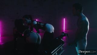 Evelyn Claire Part-1 by L4zy_Deeper - Evelyn Claire, Joanna Angel - Valley of the Fuck Dolls One (2019)-3
